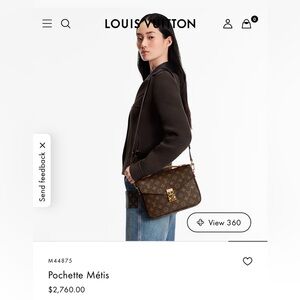Louis Vuitton Monogram Crossbody Bag in Brown